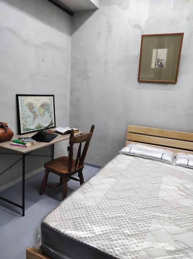 Shared Flat In An Artists District Pikris Gora Apartment Tbilisi